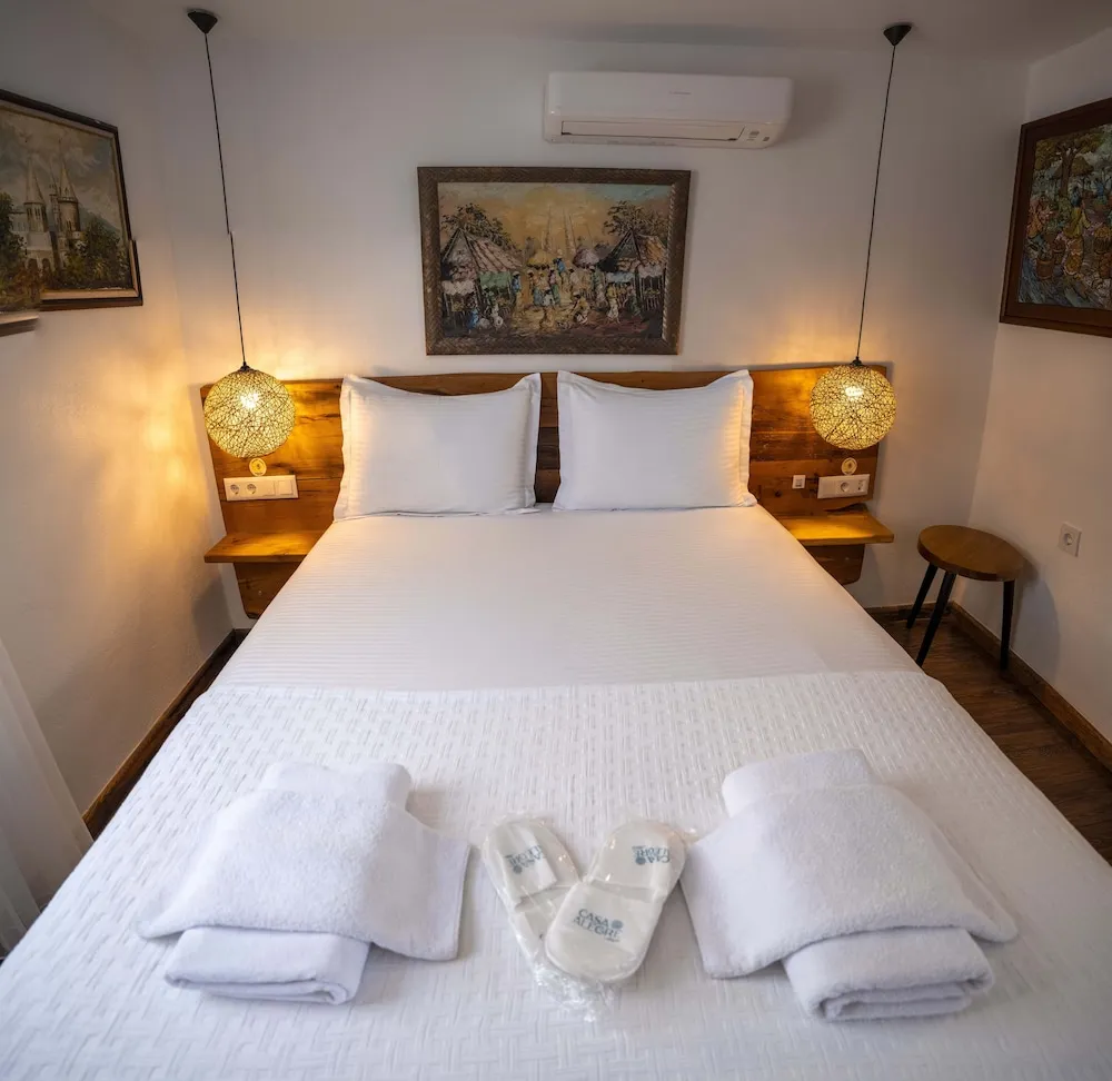 Standard Room, City View (Catalina)