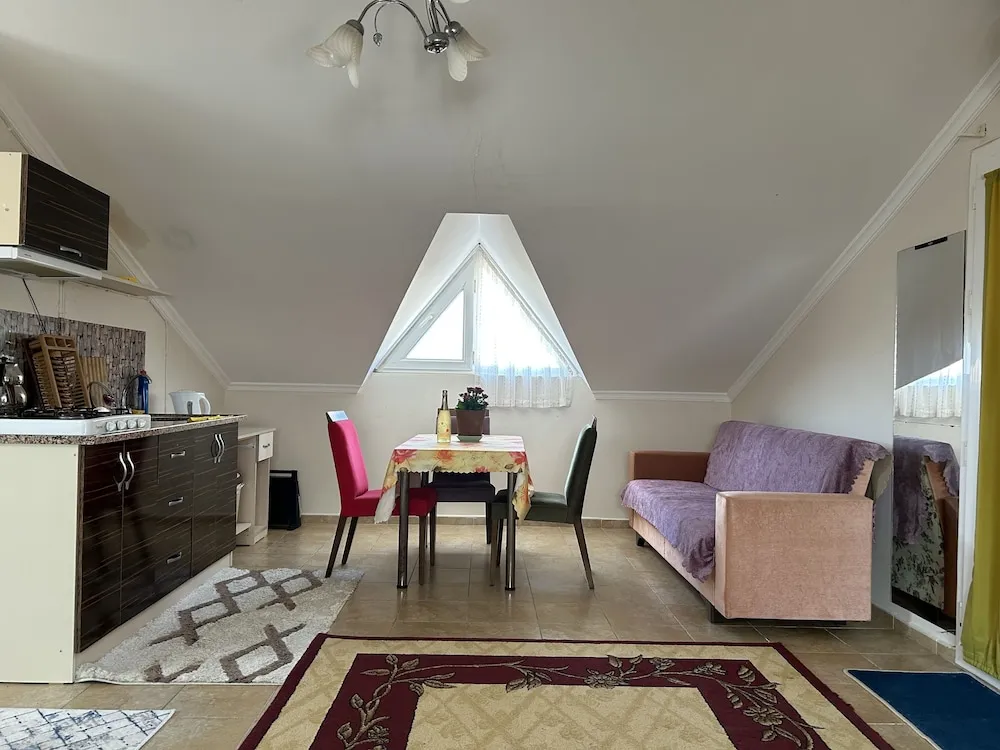 Deluxe Çatı Katı (Loft)