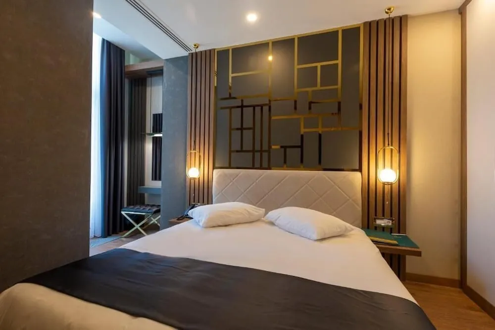 Executive Süit, Teras, Bahçe Manzaralı