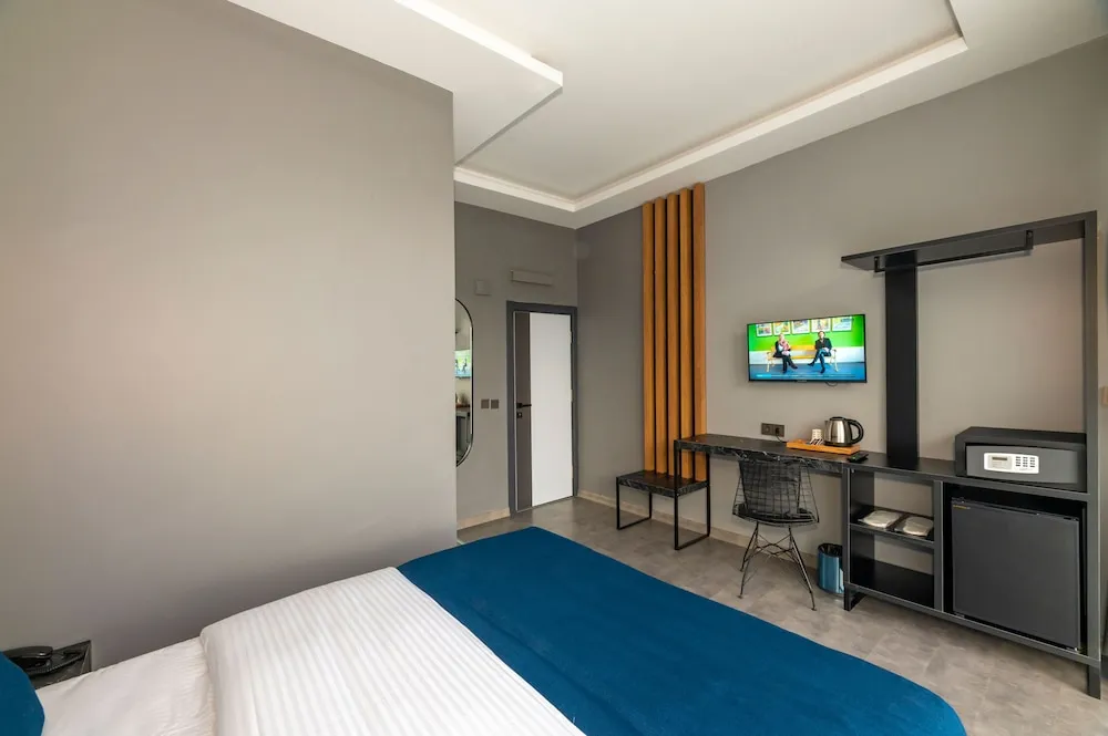 Deluxe Tek Büyük veya İki Ayrı Yataklı Oda, Balkon