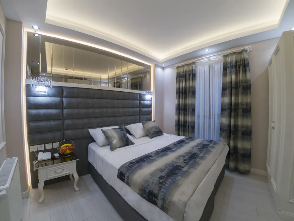 Comfort Tek Büyük veya İki Ayrı Yataklı Oda, Balkon