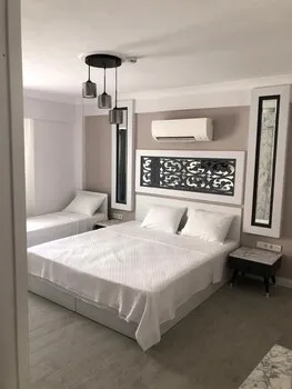 Del Mar Hotel