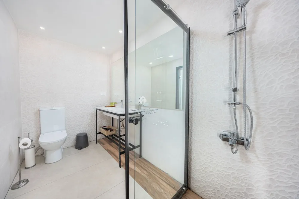 Deluxe Tek Büyük Yataklı Oda, Deniz Manzaralı