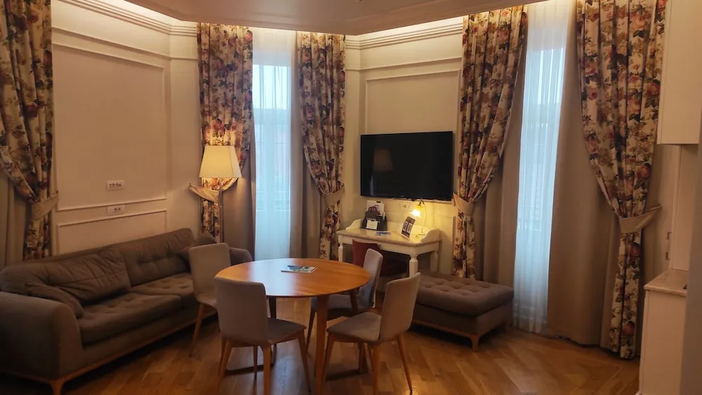 Business Süit, Sıcak Su Küveti, Şehir Manzaralı