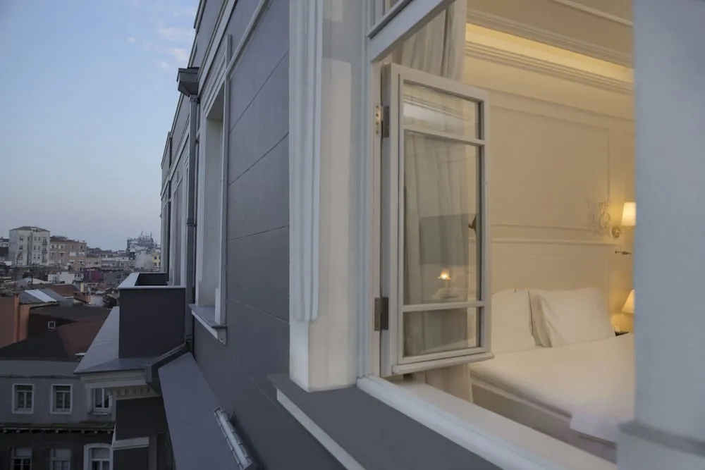 Deluxe Oda, Balkon