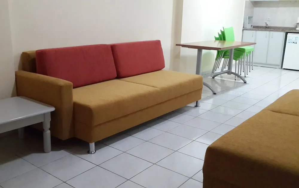 Apart Room