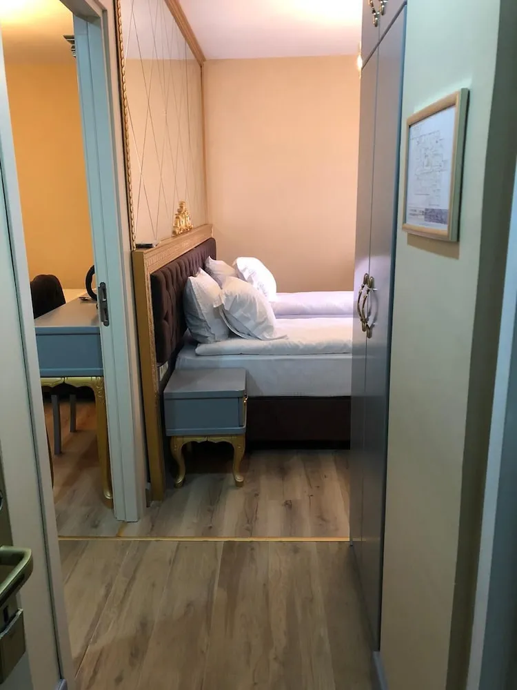 Standard Dört Kişilik Oda