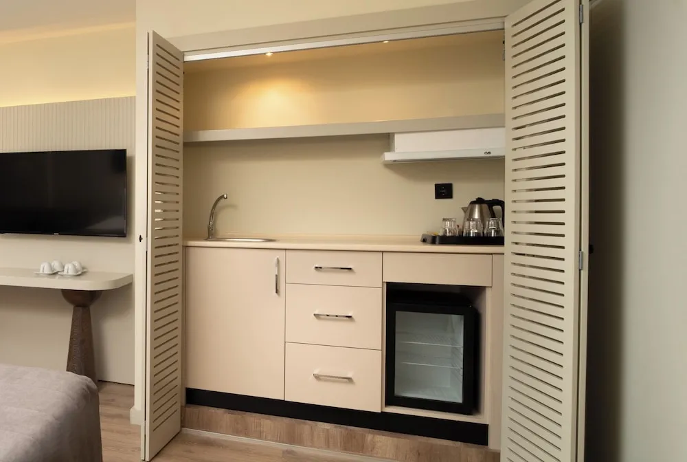 Superior Triple Room with French Balcony