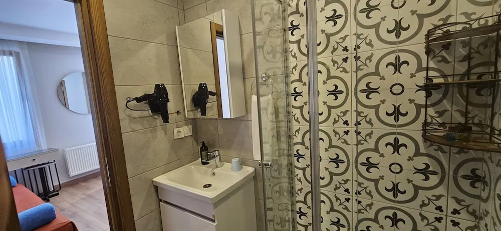 Deluxe Tek Büyük Yataklı Oda, 1 Yatak Odası