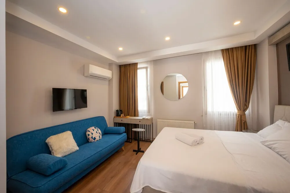 Luxury Tek Büyük Yataklı Oda