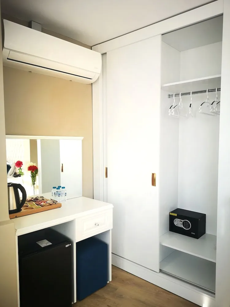 Deluxe Room with Panoramic Sea View