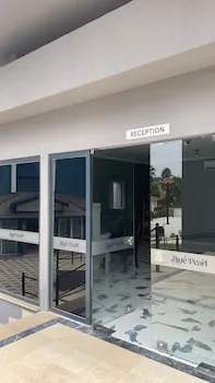 Blue Pearl Hotel & Villas