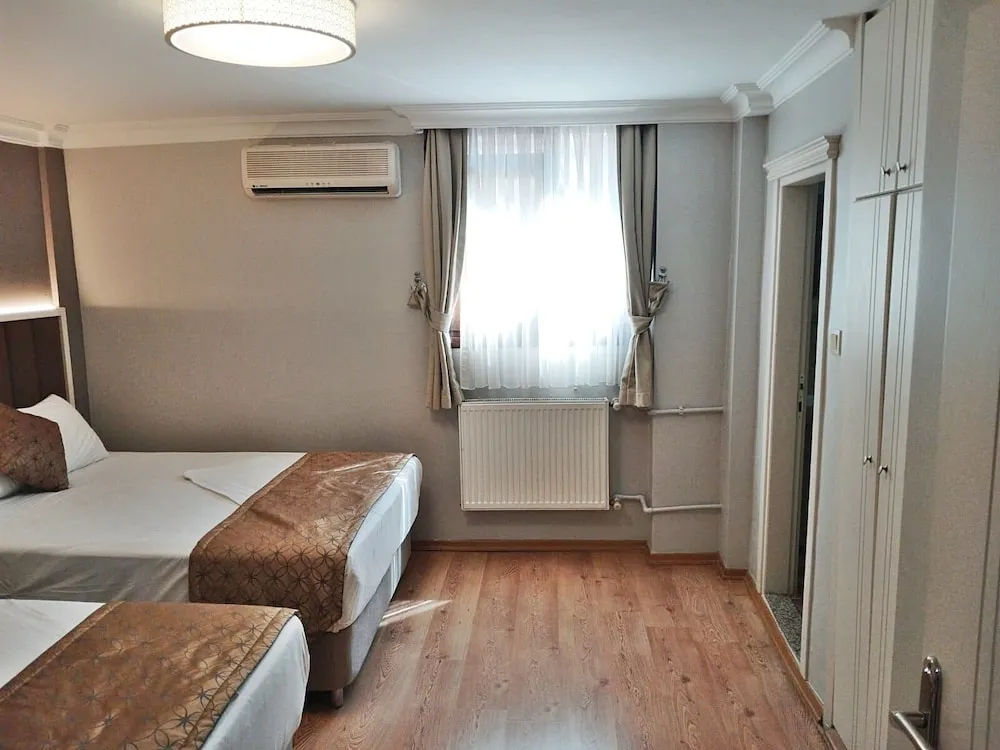 Standard Üç Kişilik Oda