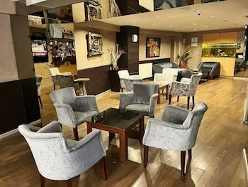 Hotel Sureyya