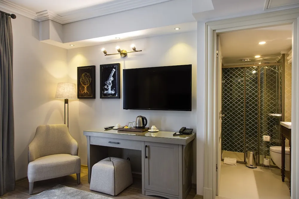 Deluxe Oda, Balkon, Deniz Manzaralı