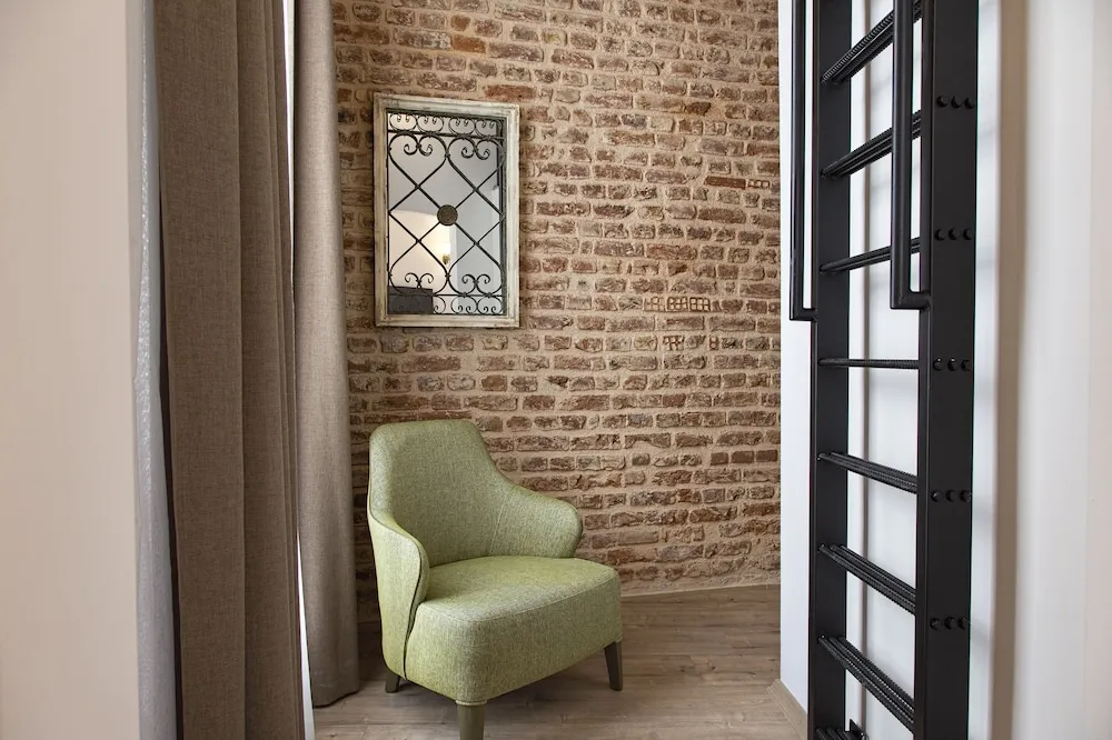 Loft Family Suite Balcony and Bathtub