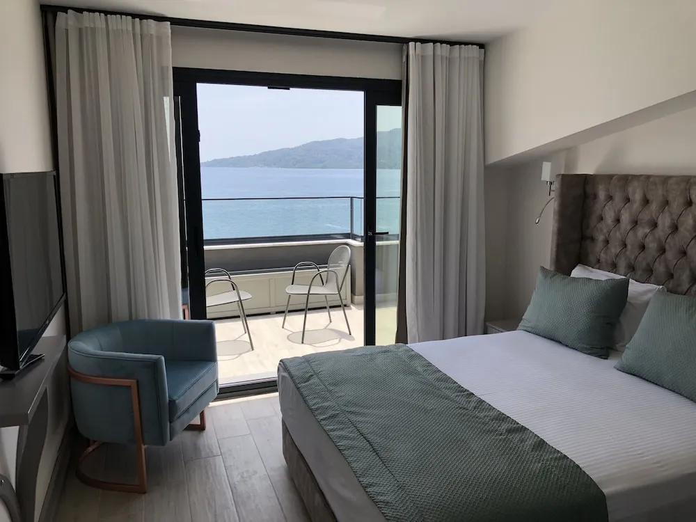 Luxury Süit, 1 Yatak Odası, Sigara İçilmez, Deniz Manzaralı