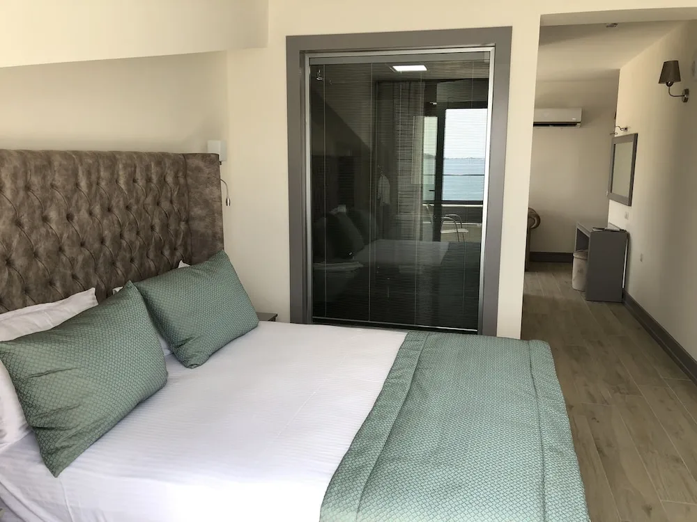 Luxury Süit, 1 Yatak Odası, Sigara İçilmez, Deniz Manzaralı