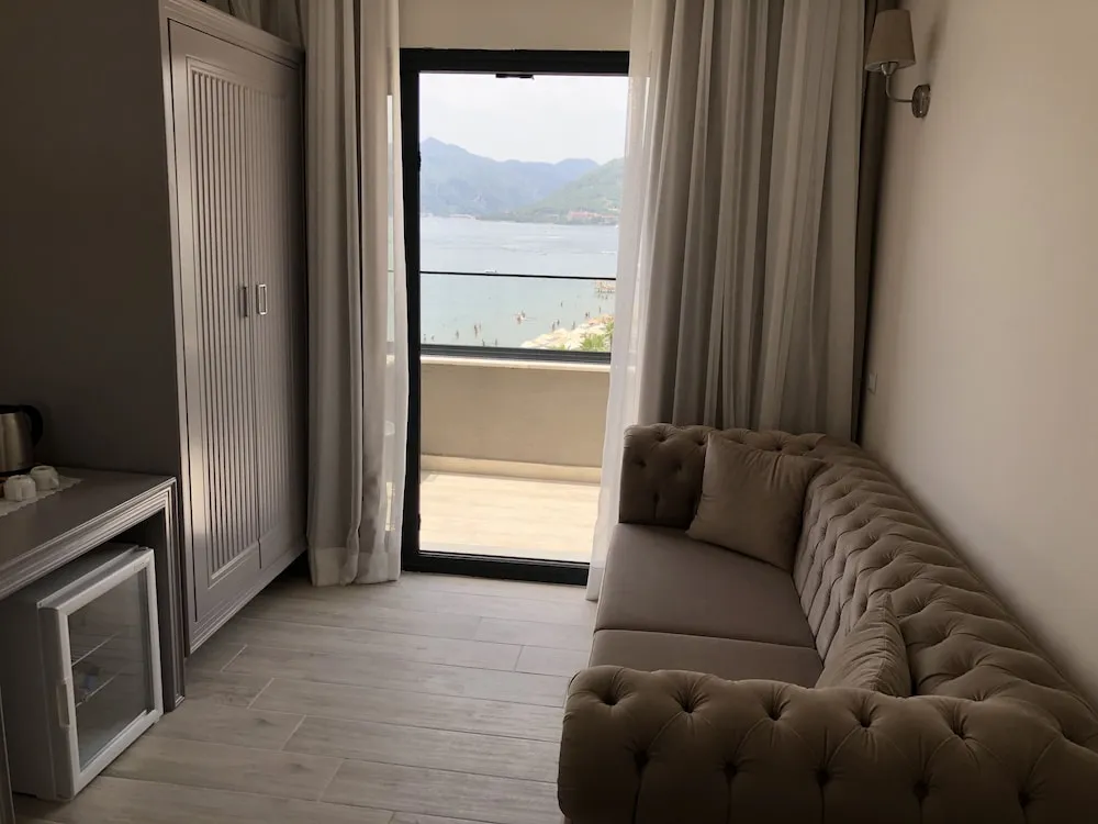 Luxury Süit, 1 Yatak Odası, Sigara İçilmez, Deniz Manzaralı
