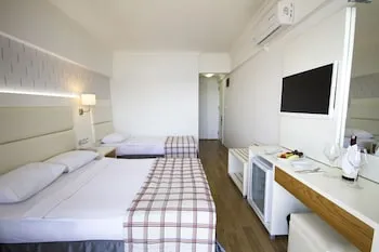 Yunus Hotel