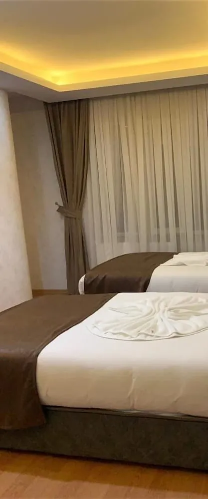 İki Ayrı Yataklı Oda