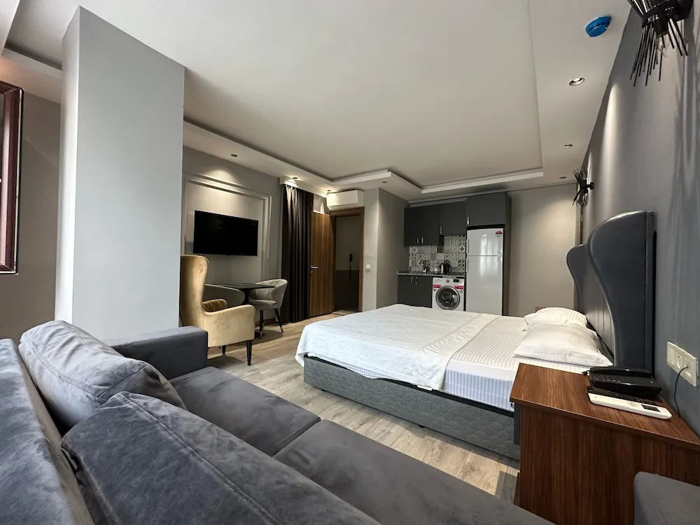 Deluxe Üç Kişilik Oda