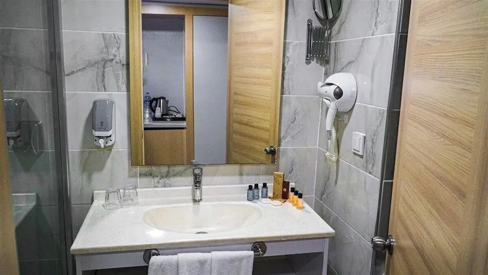 Standard Oda, Bahçe Manzaralı