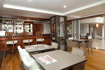Spilos Hotel