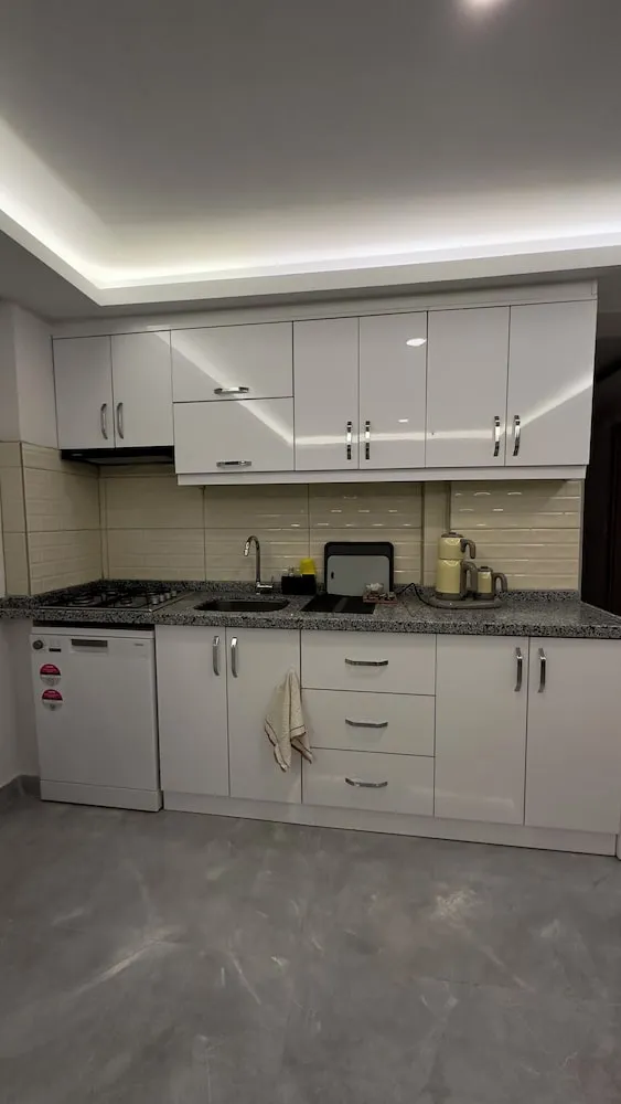 Apart Daire, Birden Çok Yatak, Küçük Mutfak, Dağ Manzaralı