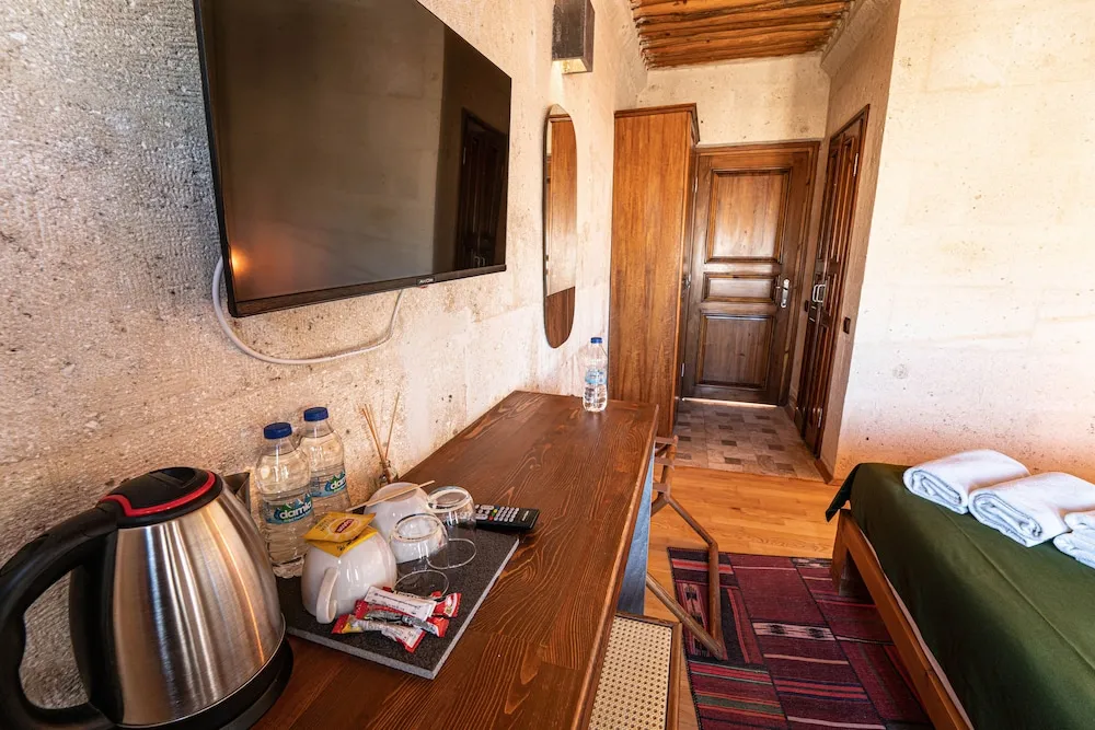 Panoramic Tek Büyük Yataklı Oda, Balkon, Vadi Manzaralı