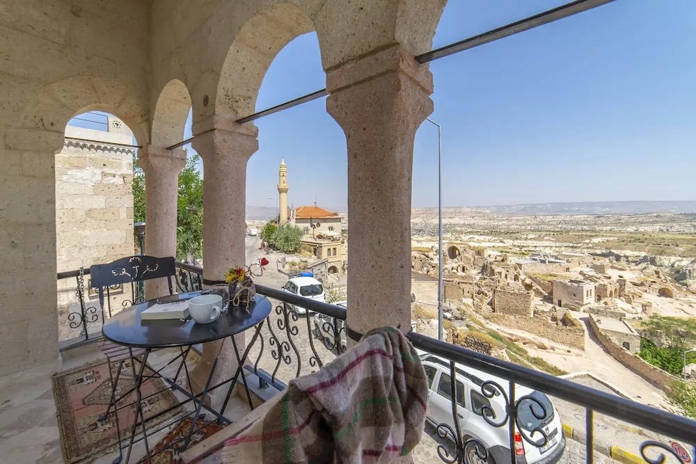 Panoramic Tek Büyük Yataklı Oda, Balkon, Vadi Manzaralı