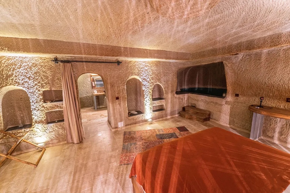 Grand Süit, 1 En Büyük (King) Boy Yatak ve Çekyat, Sıcak Su Küveti