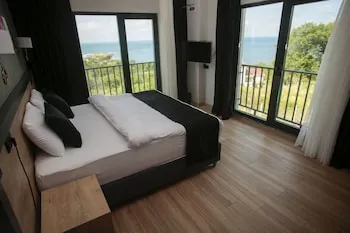 Yason Blue Hotel