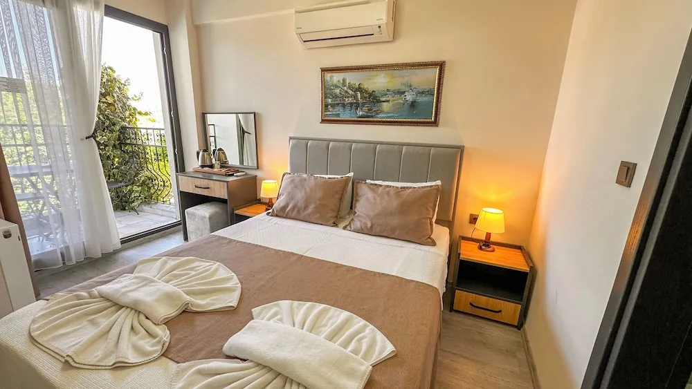 Right Sea View 201-301