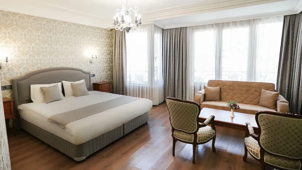 Family Dört Kişilik Oda, Şehir Manzaralı