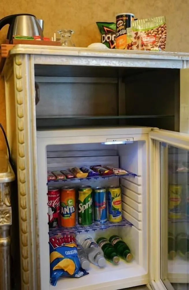 Deluxe Tek Büyük Yataklı Oda, Balkon, Şehir Manzaralı