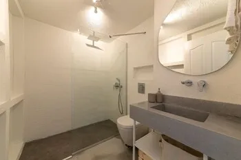 L'olive Homes