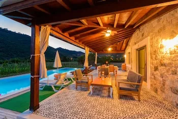 Villa Nazen