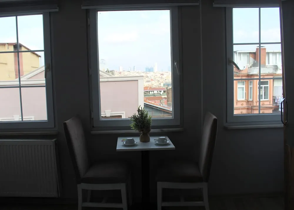 City Tek Büyük Yataklı Oda, Teras