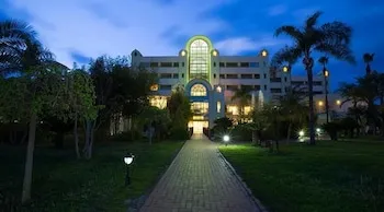 Presa Di Finica Hotel & Suites