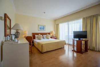Presa Di Finica Hotel & Suites