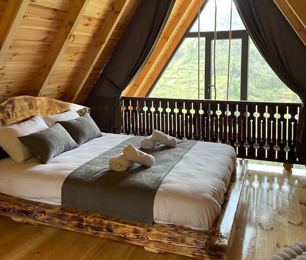Business Bungalov, 1 Yatak Odası, tekerlekli sandalyeden geçiş yapılabilecek duş, Nehir Manzaralı