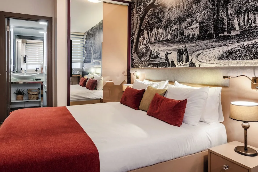 Economy Room