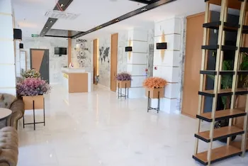 Mes Hotel