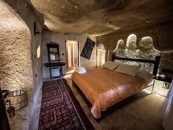 Takunya Cave Hotel