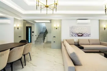 Edem Villa Diamond