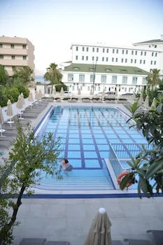 Adler Hotel