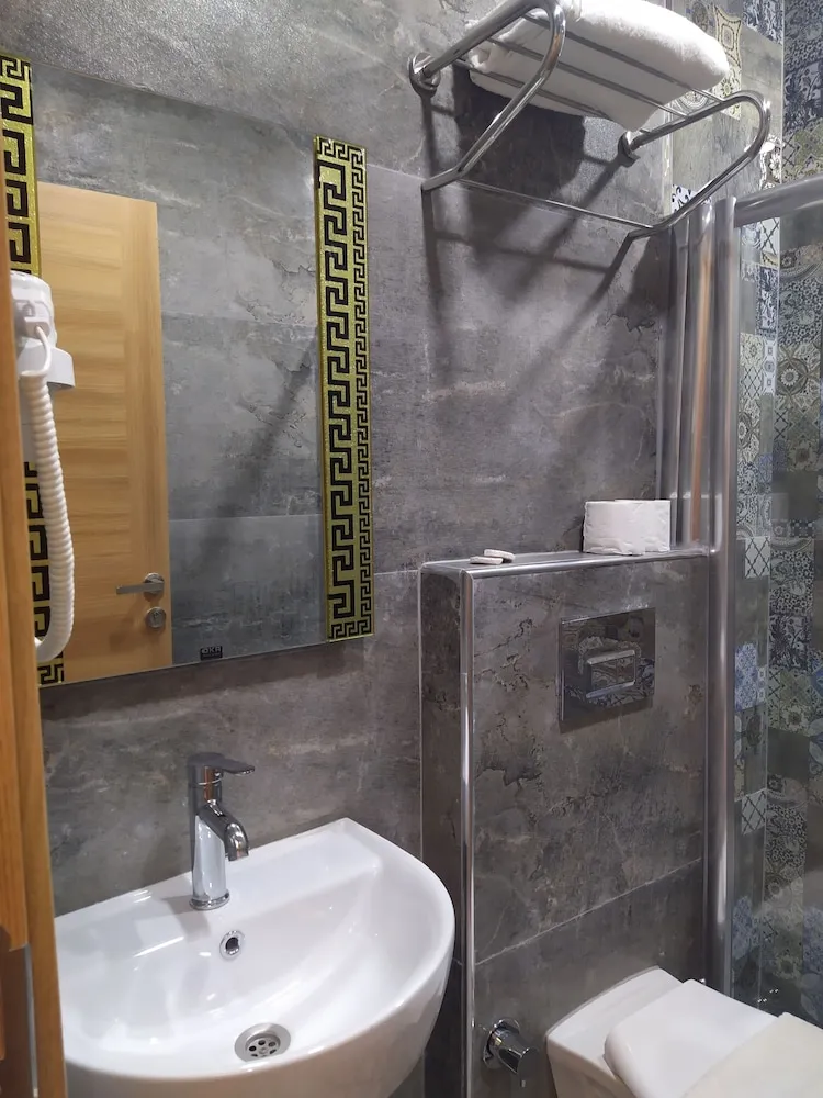 Family Dört Kişilik Oda