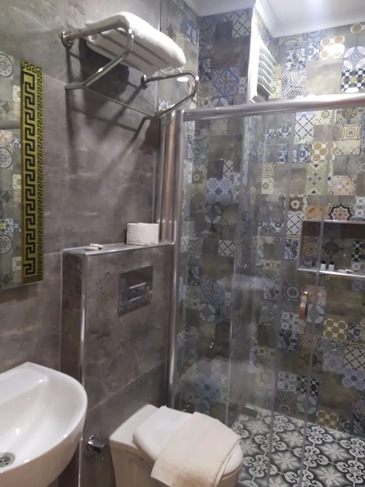 Family Dört Kişilik Oda