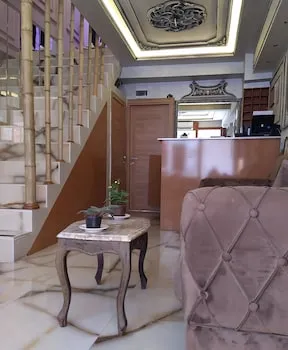 Bonami Hotel